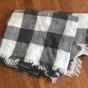 Aerie blanket scarf